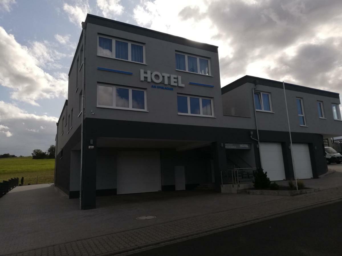 Hotel Am Spielacker เกลน์เฮาเซน ภายนอก รูปภาพ
